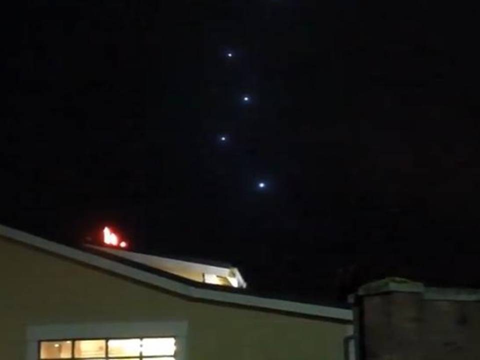 Blue glowing Orbs over Oakland, CA 2013