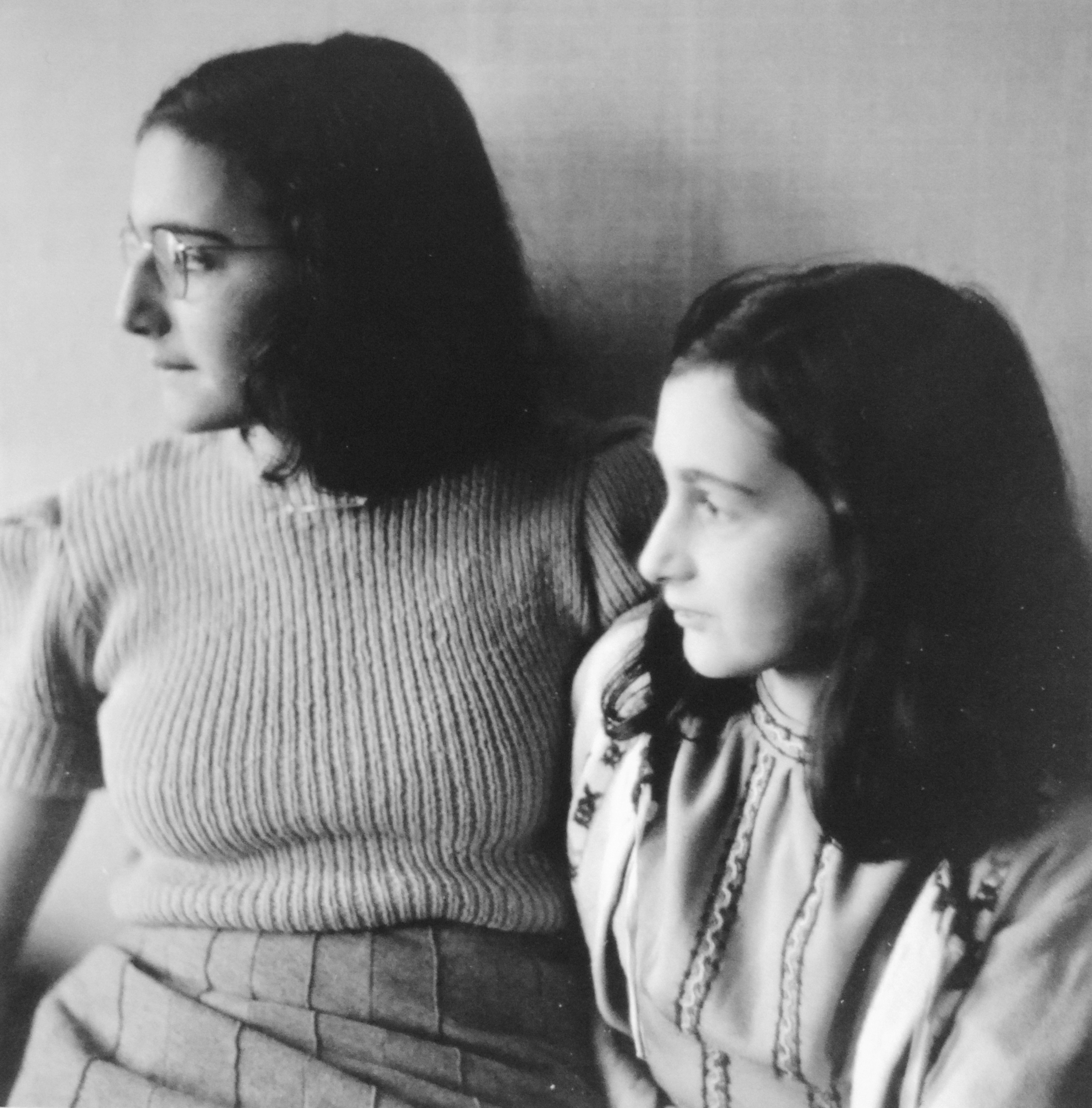 anne-and-margot-frank.jpg