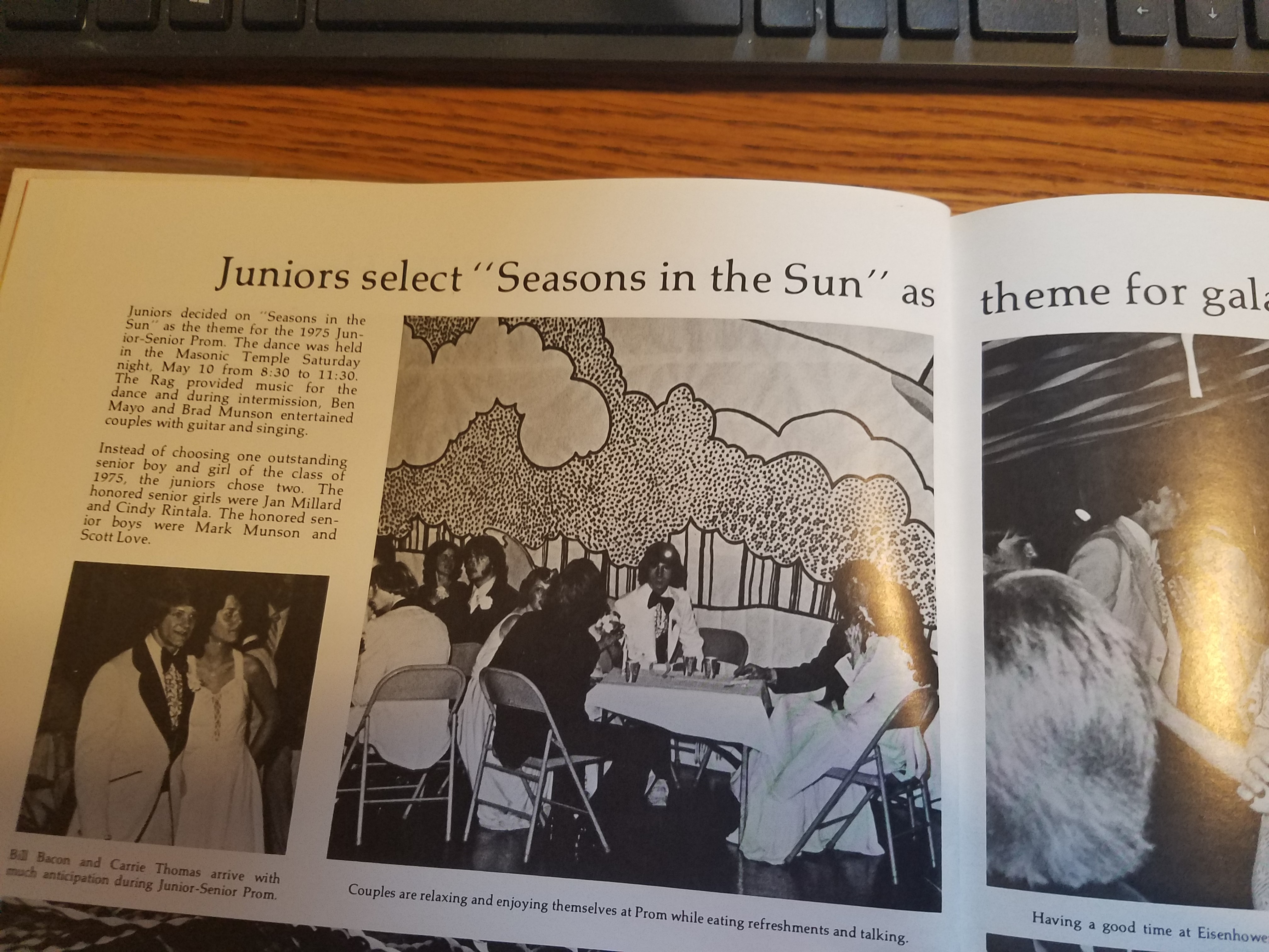 Reveille 1975 Prom page